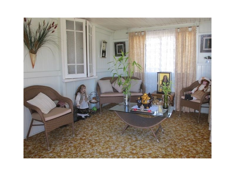 33 Herbert Street, Wandal QLD 4700
