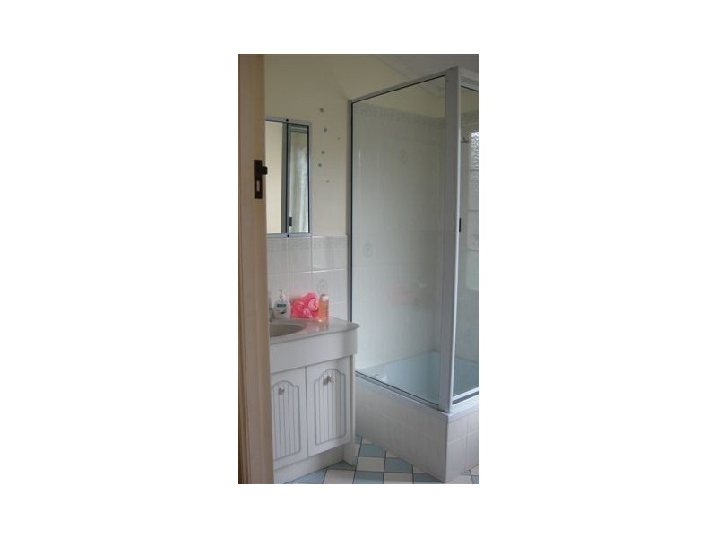 26 West Street, The Range QLD 4700