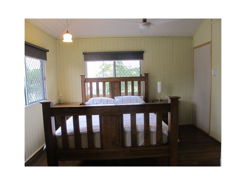 10 Ward Street, The Range QLD 4700