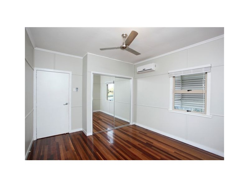 32 Bowen Terrace, The Range QLD 4700