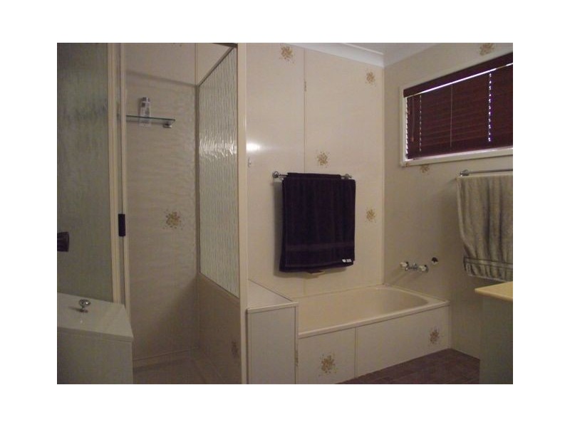 4 Findlay Street, Frenchville QLD 4701