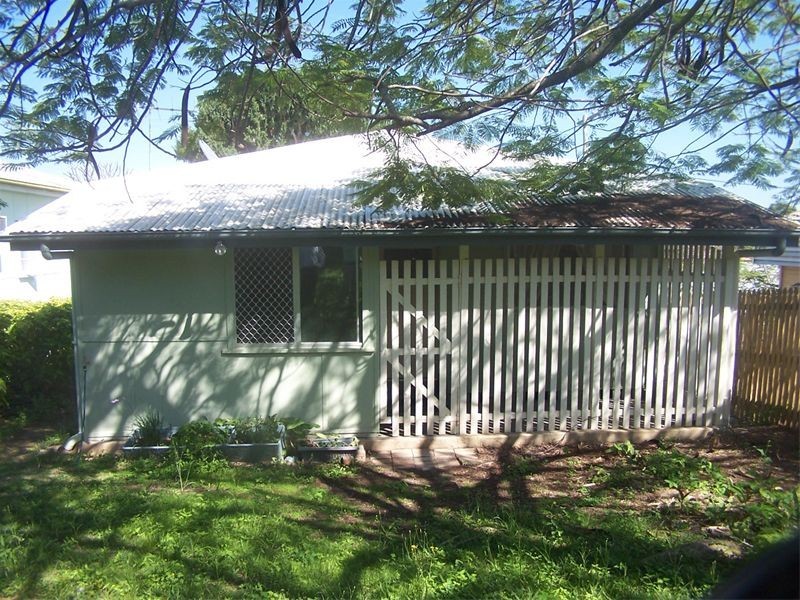 19 Naughton Street, Wandal QLD 4700