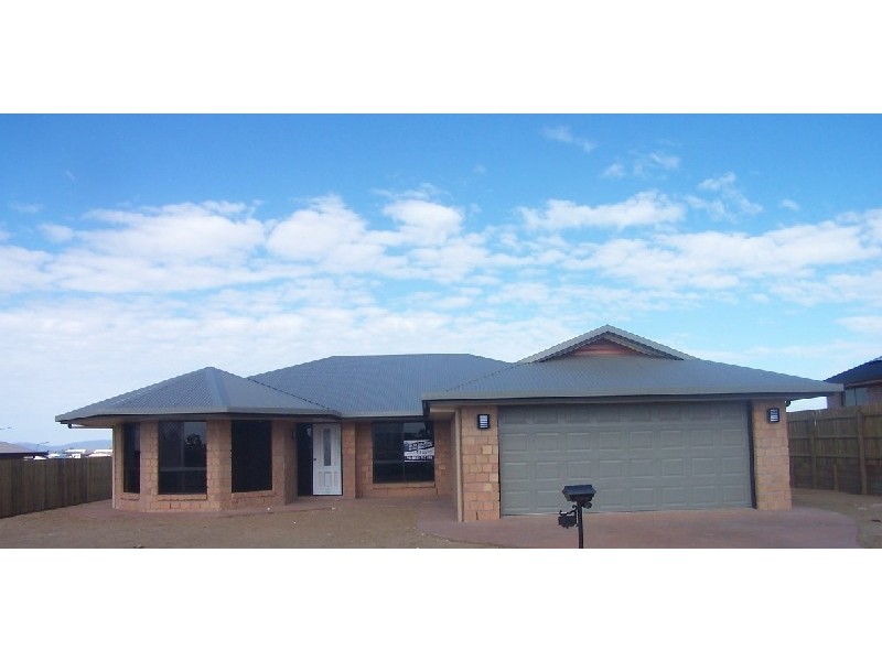61 Buxton Drive, Gracemere QLD 4702