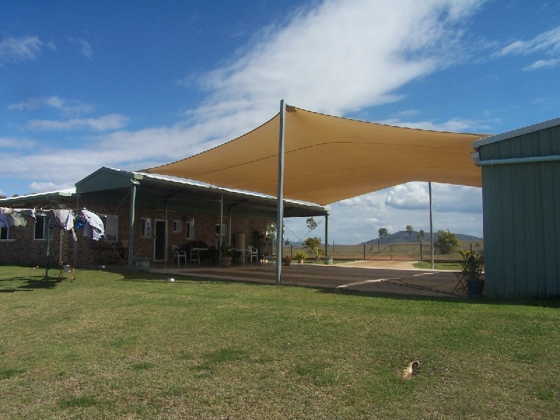 100  Boongary Road, Gracemere QLD 4702