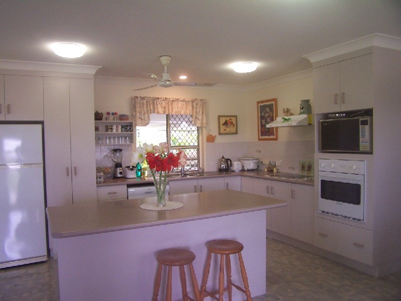 166 Emmerson Drive, Glenlee QLD 4711