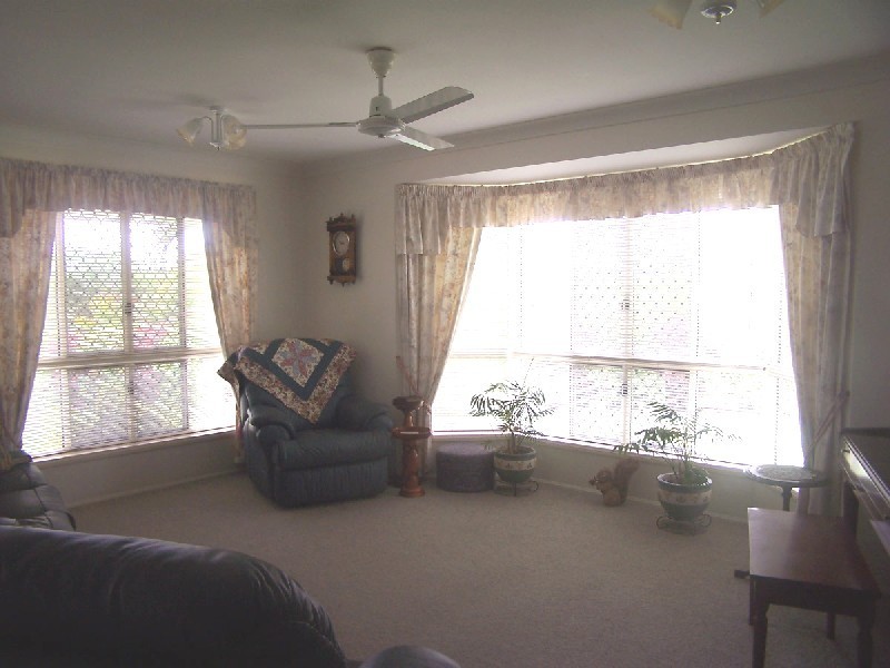 166 Emmerson Drive, Glenlee QLD 4711