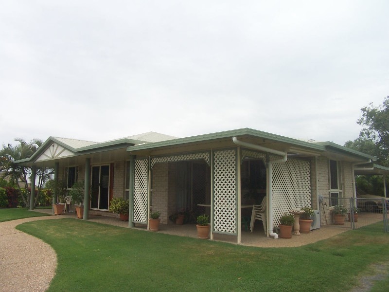 166 Emmerson Drive, Glenlee QLD 4711
