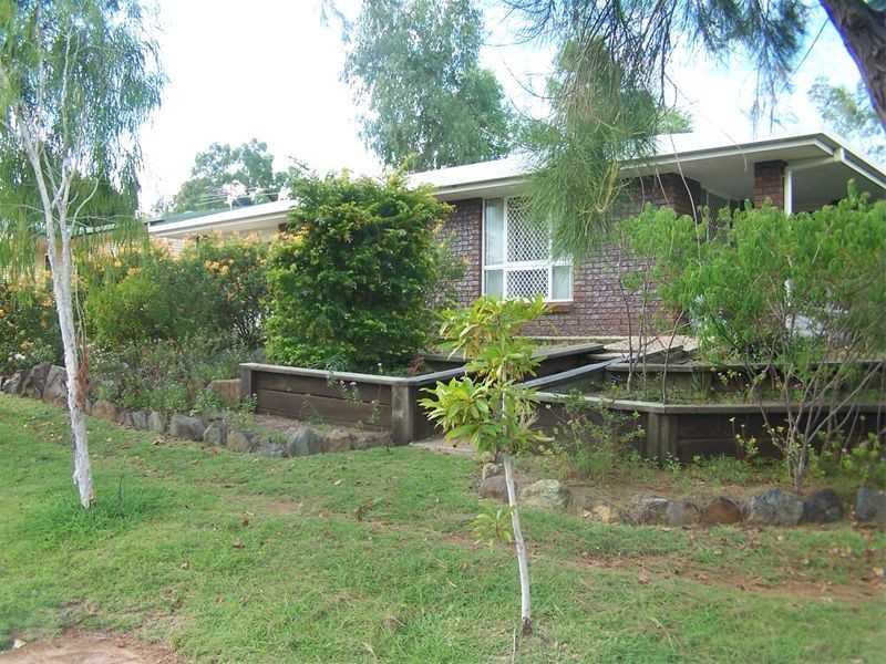 19 Gleeson Close, Gracemere QLD 4702