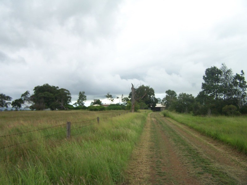 220 Pandora Road, Alton Downs QLD 4702