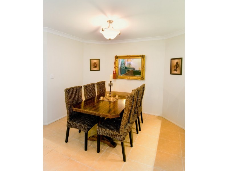 15 Cunningham Drive, Glenlee QLD 4711