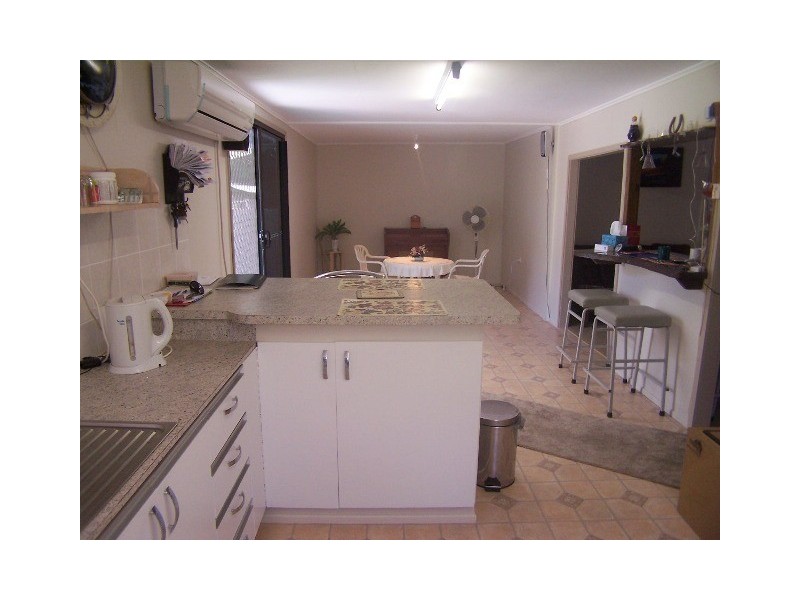 14  Glenmore Road, Park Avenue QLD 4701