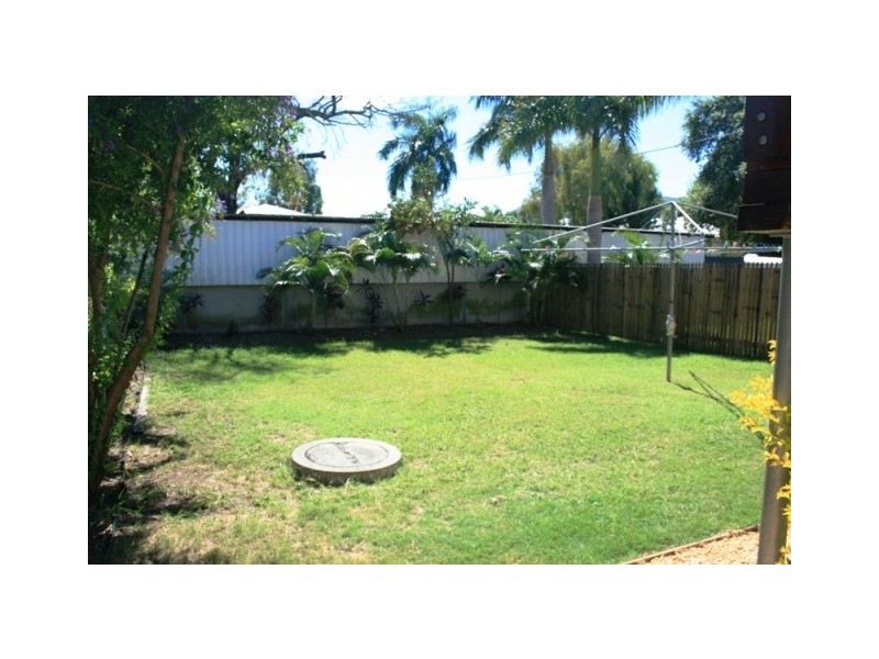 Level 1&2 111  Rodboro Street, Berserker QLD 4701