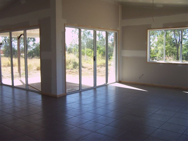 50 Broadhurst Drive, Gracemere QLD 4702