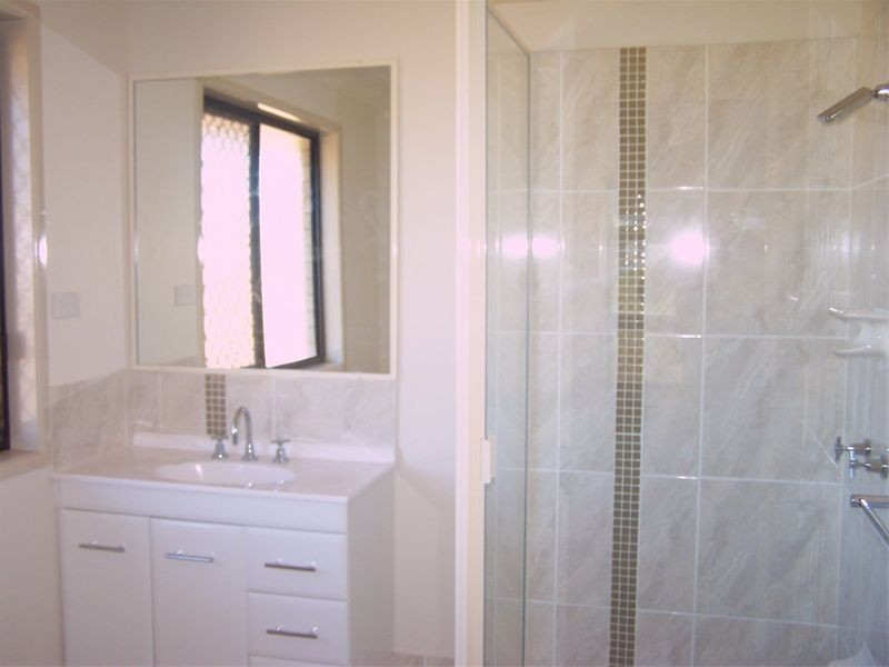 50 Broadhurst Drive, Gracemere QLD 4702