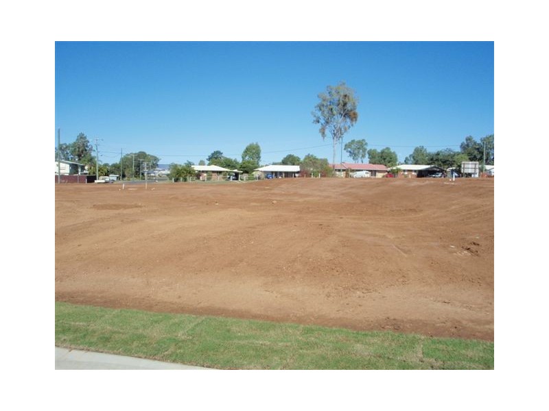 851  Gavial Road, Gracemere QLD 4702