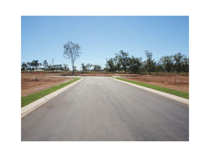 851  Gavial Road, Gracemere QLD 4702