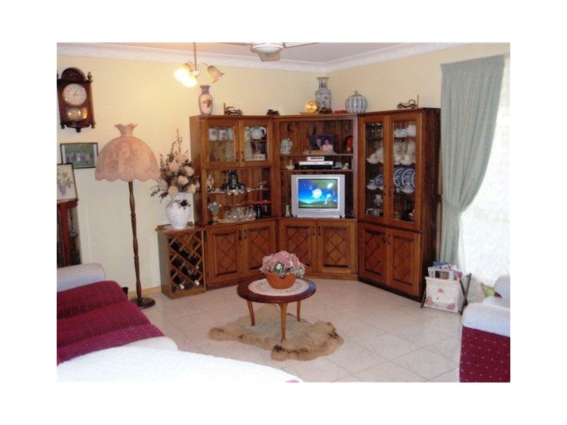 10  Ingham Street, Kawana QLD 4701