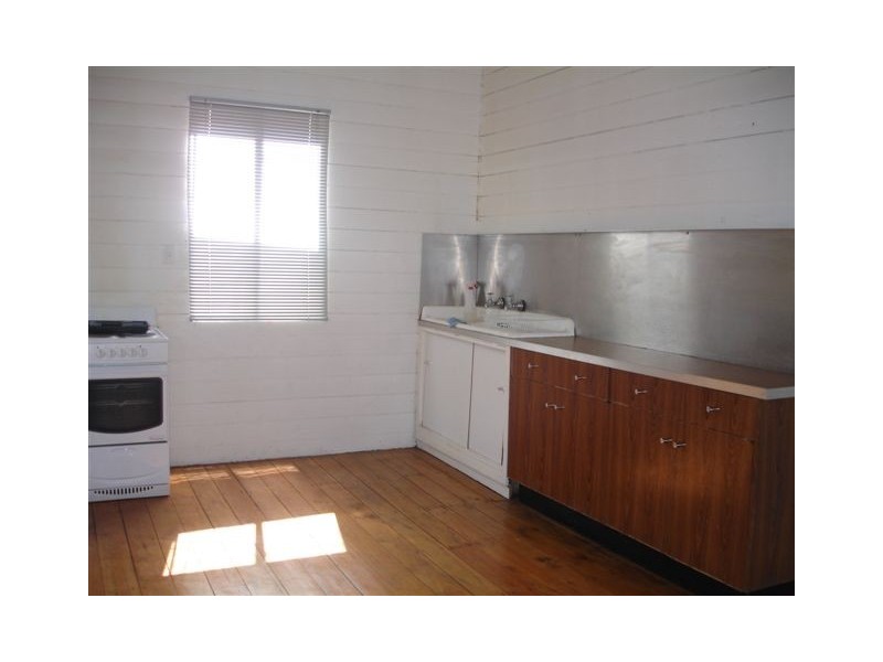 386  East Street, Rockhampton QLD 4700