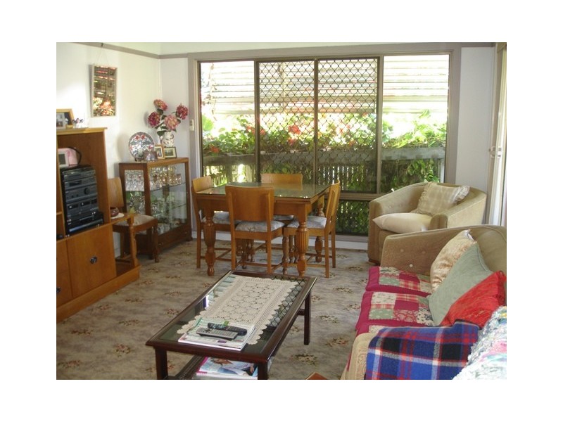 34  Queen Street, The Range QLD 4700