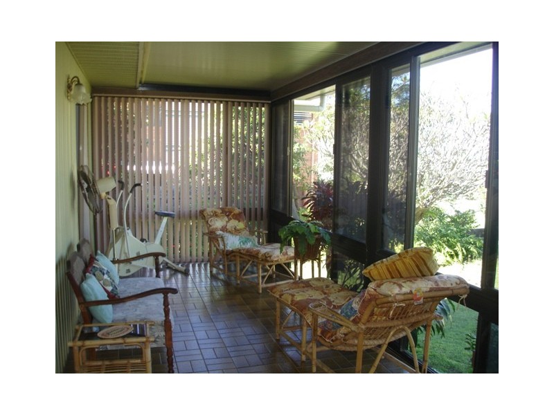 34  Queen Street, The Range QLD 4700