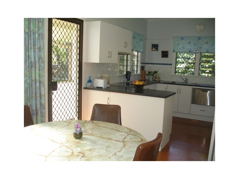 34  Queen Street, The Range QLD 4700