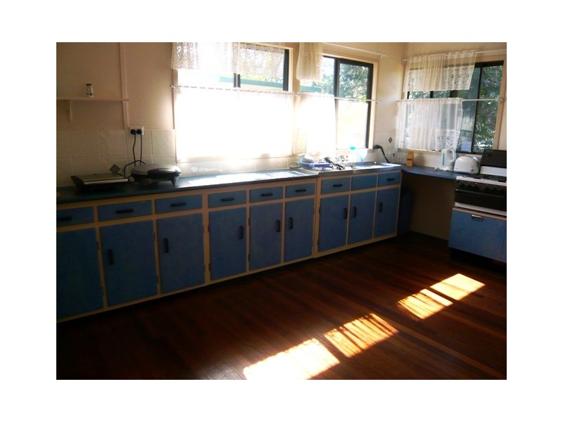 10 Harrup Street, West Rockhampton QLD 4700