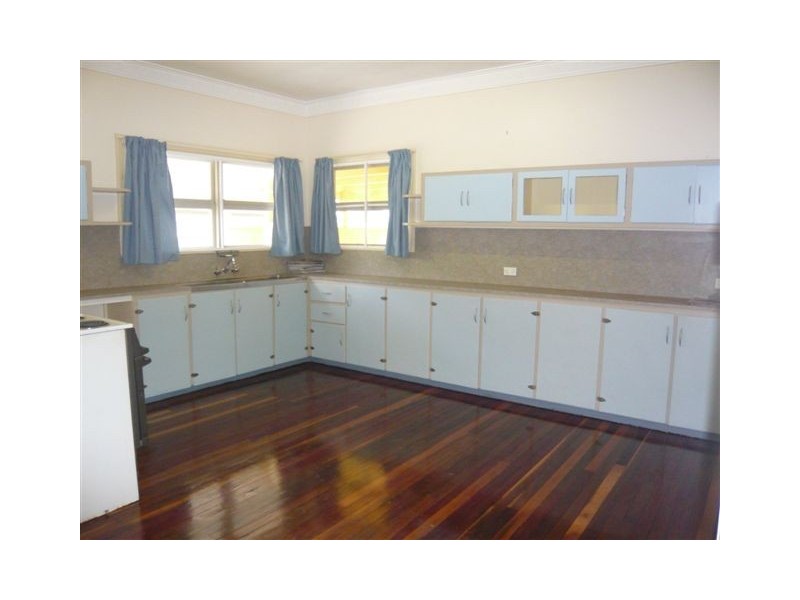 3 Oswald Street, Allenstown QLD 4700