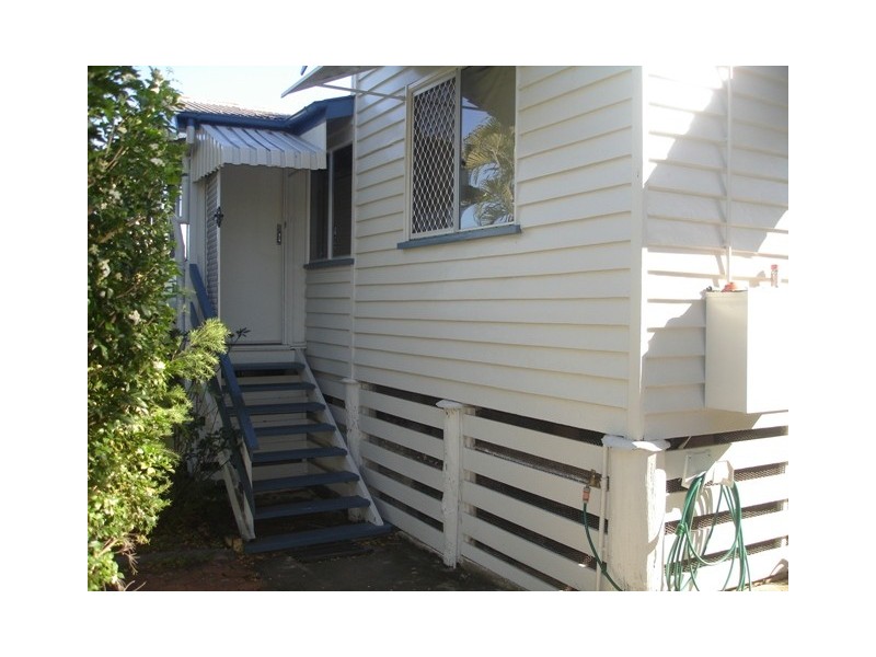 98  Rundle Street, Wandal QLD 4700