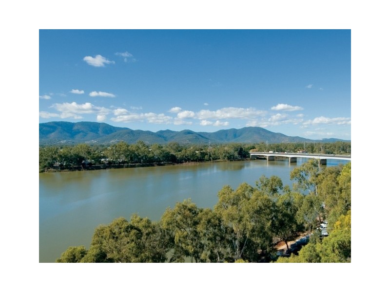 Level 7 704/102 Victoria Parade, Rockhampton QLD 4700
