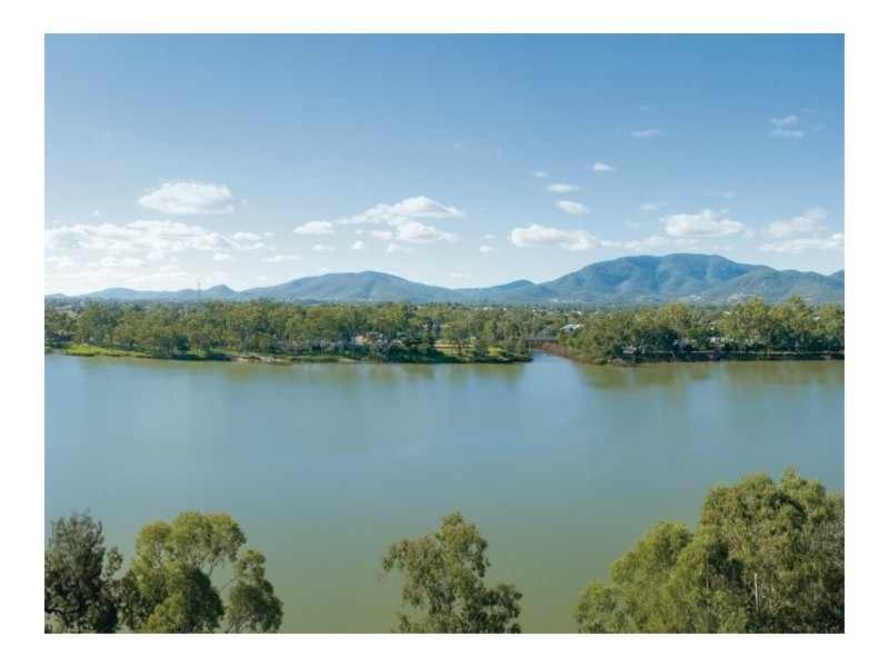 Level 4 404/102 Victoria Parade, Rockhampton QLD 4700