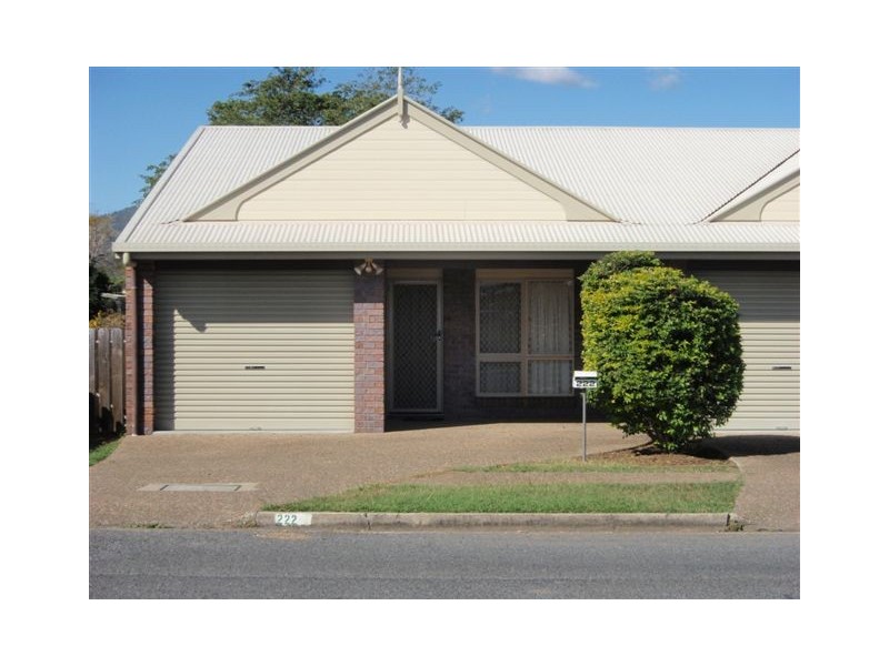 1/222  Ford Street, Berserker QLD 4701