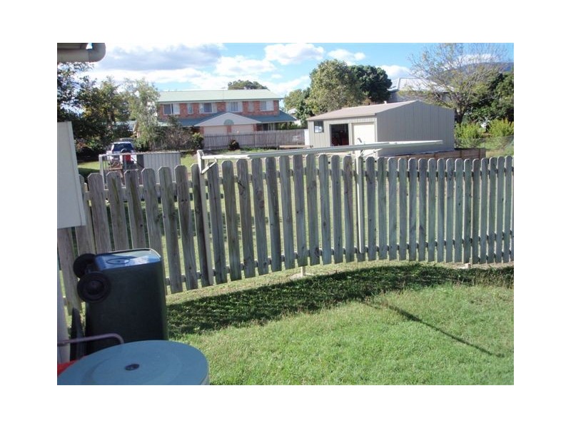 1/222  Ford Street, Berserker QLD 4701