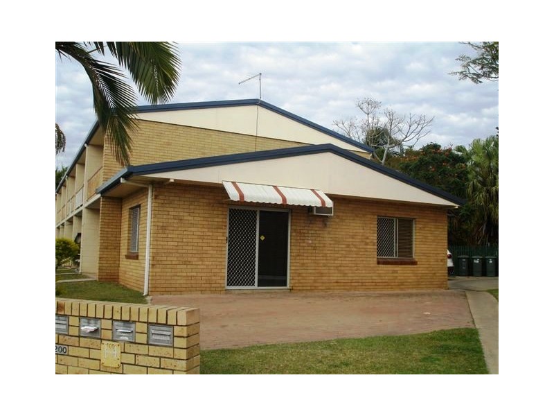 6/200 Canning Street, The Range QLD 4700