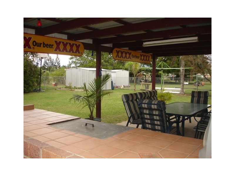21  Main Street, Park Avenue QLD 4701