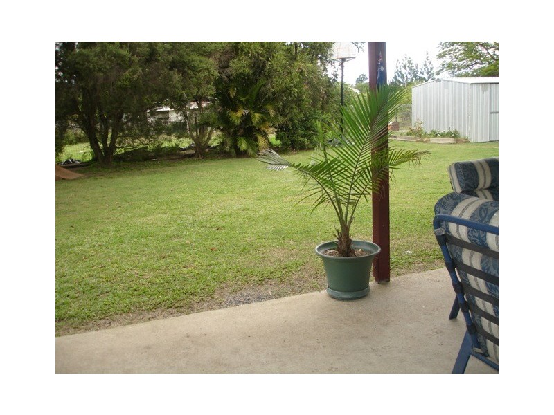 21  Main Street, Park Avenue QLD 4701