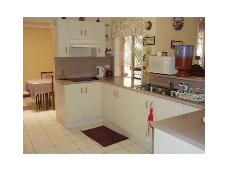 15  Darr Avenue, Glenlee QLD 4711