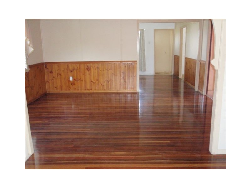 111  Haynes Street, Kawana QLD 4701