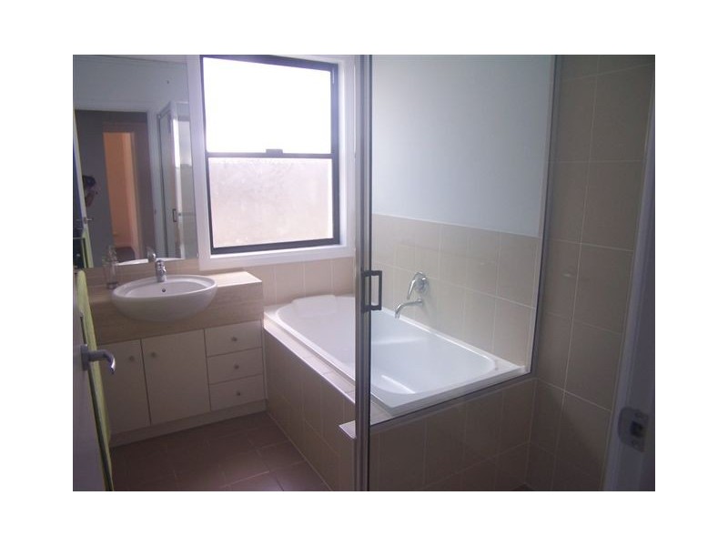 Level L16 16/77 Armstrong Street, Berserker QLD 4701
