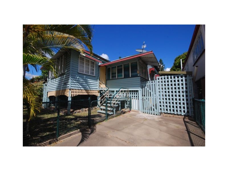 206  Talford Street, Allenstown QLD 4700