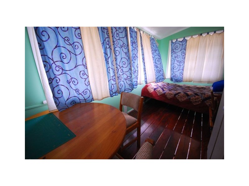 206  Talford Street, Allenstown QLD 4700