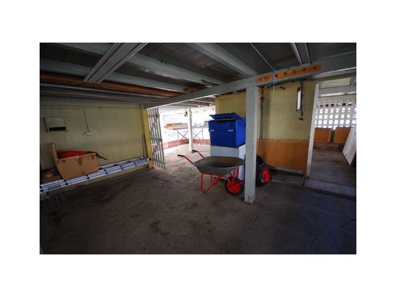 206  Talford Street, Allenstown QLD 4700