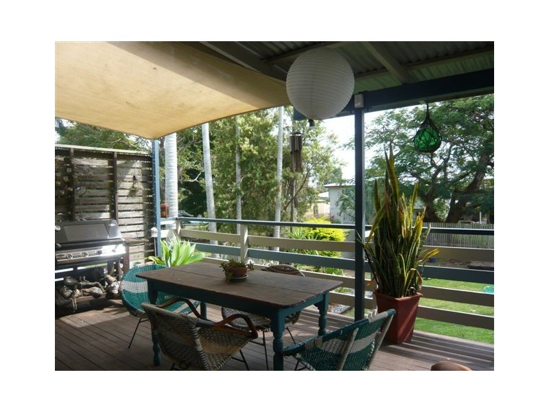 165  Cruikshank Street, Frenchville QLD 4701