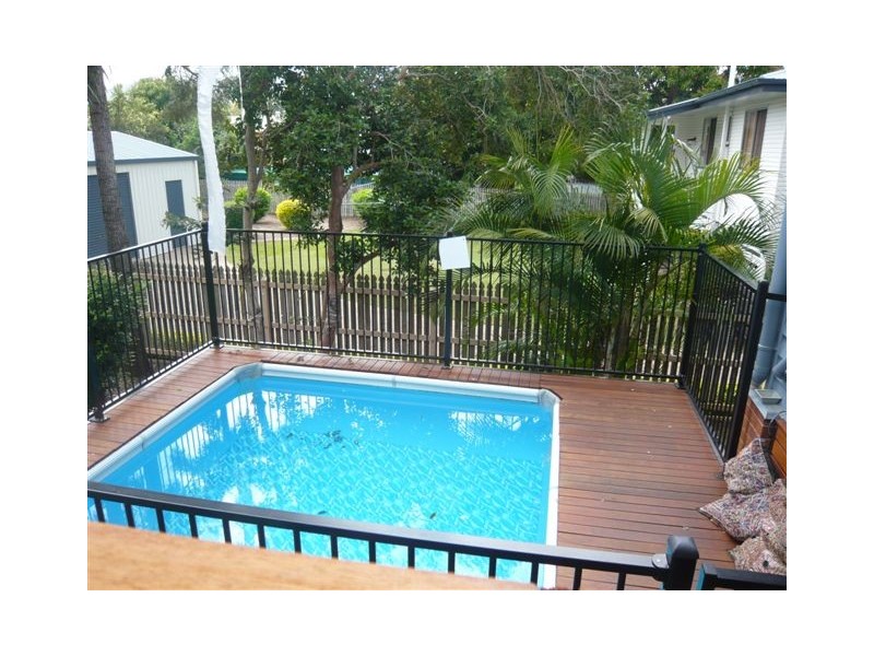 165  Cruikshank Street, Frenchville QLD 4701