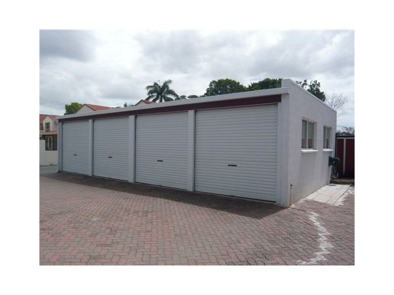 2/14 Victoria Parade, Rockhampton QLD 4700