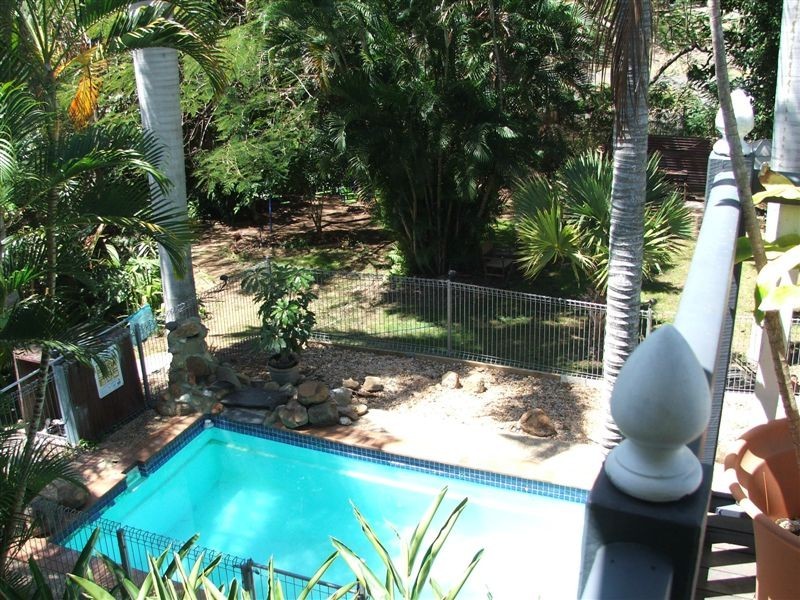 6  Little Oakley Street, Wandal QLD 4700