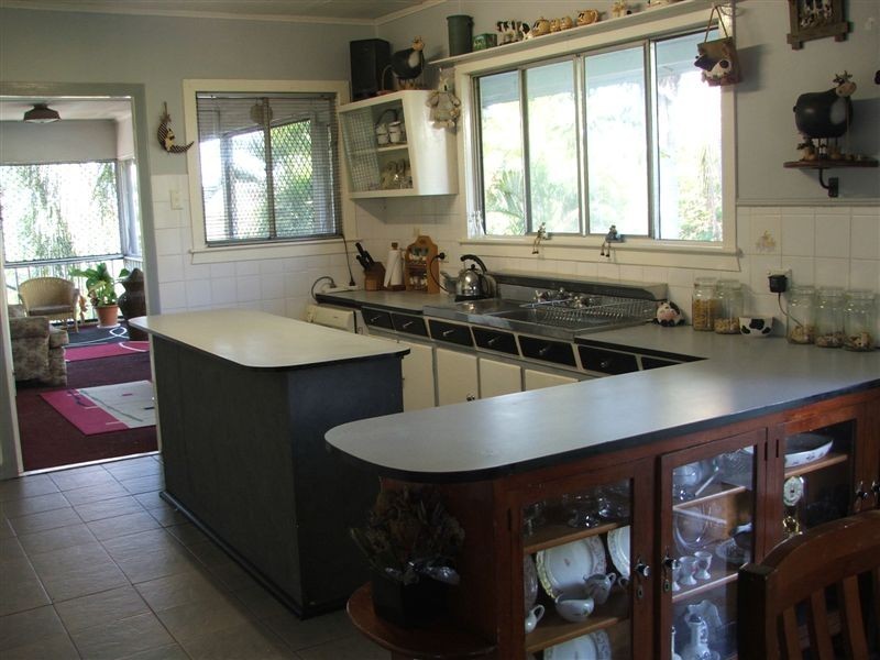 6  Little Oakley Street, Wandal QLD 4700