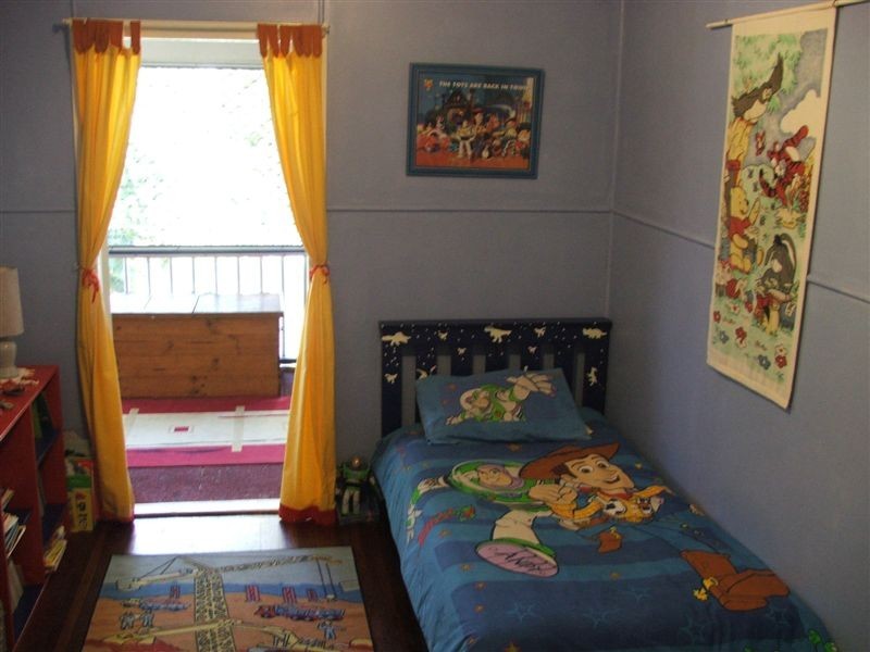 6  Little Oakley Street, Wandal QLD 4700