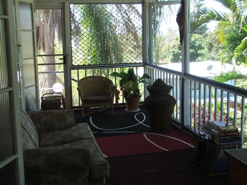 6  Little Oakley Street, Wandal QLD 4700