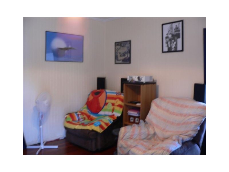 303 Berserker Street, Berserker QLD 4701