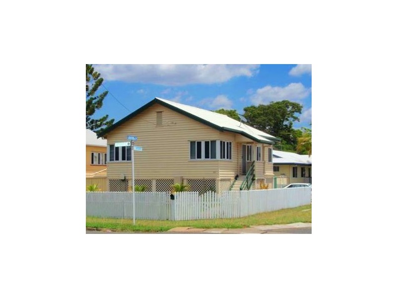 303 Berserker Street, Berserker QLD 4701